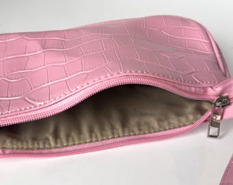 Y2K Pink Croc Embossed Shoulder Bag: Vintage-inspired Mini Purse