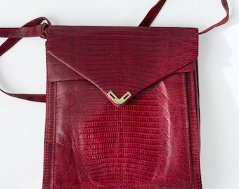 Vintage Red Leather Crossbody Bag: Embossed Envelope Purse with Gold Clasp