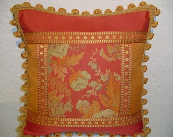 Vintage Bergamo Eclectic Coral/Marigold Floral Pieced Pillow