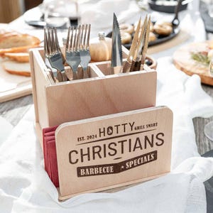 Besteckkasten mit Serviettenhalter zum Personalisieren in verschiedenen. Das Perfekte Geschenk für eine Grillparty