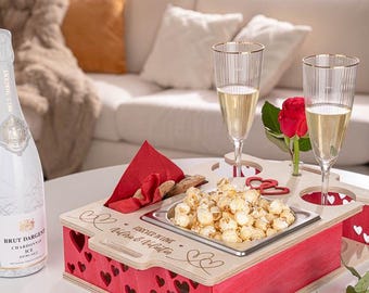 Inexterior Lovebar - Valentine Couch Bar. The perfect Valentine's Day gift for cozy moments together on the couch or in bed.