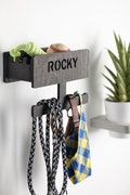 Inexterior dog coat rack - Practical hanging of dog leashes and accessories - Neat and stylish for your four-legged companion product logo