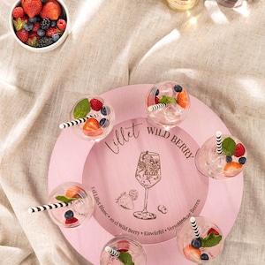 WildberryBar - Das Serviertablett für 6 Weingläser mit Platz für Flaschen und Zubehör in der Mitte. Das perfekte Geschenk für Genießer !