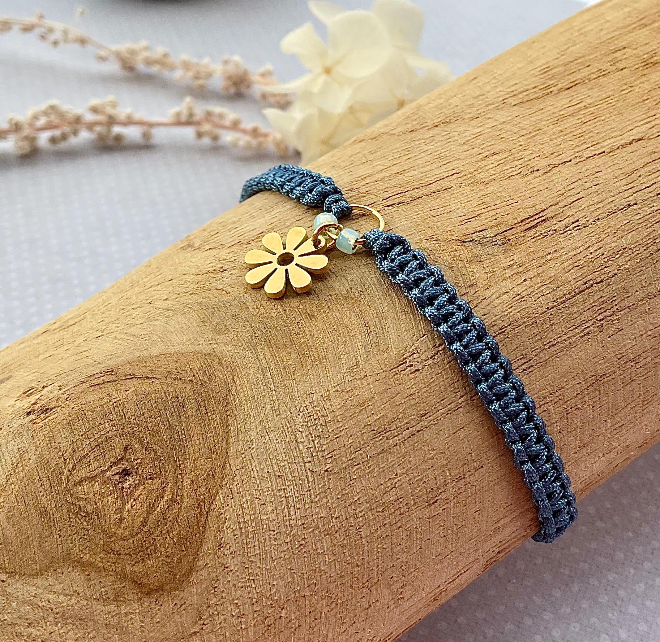 XFSRG Gold Armband Mit Blumen Design - Eleganter Damenschmuck Für Besondere Anlässe