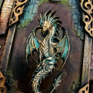 Fantasy Dragon Journal - Libro fantasy Steampunk - Formato A5, 190 pagine - Opzioni carta invecchiata o bianca - Diario D&D perfetto