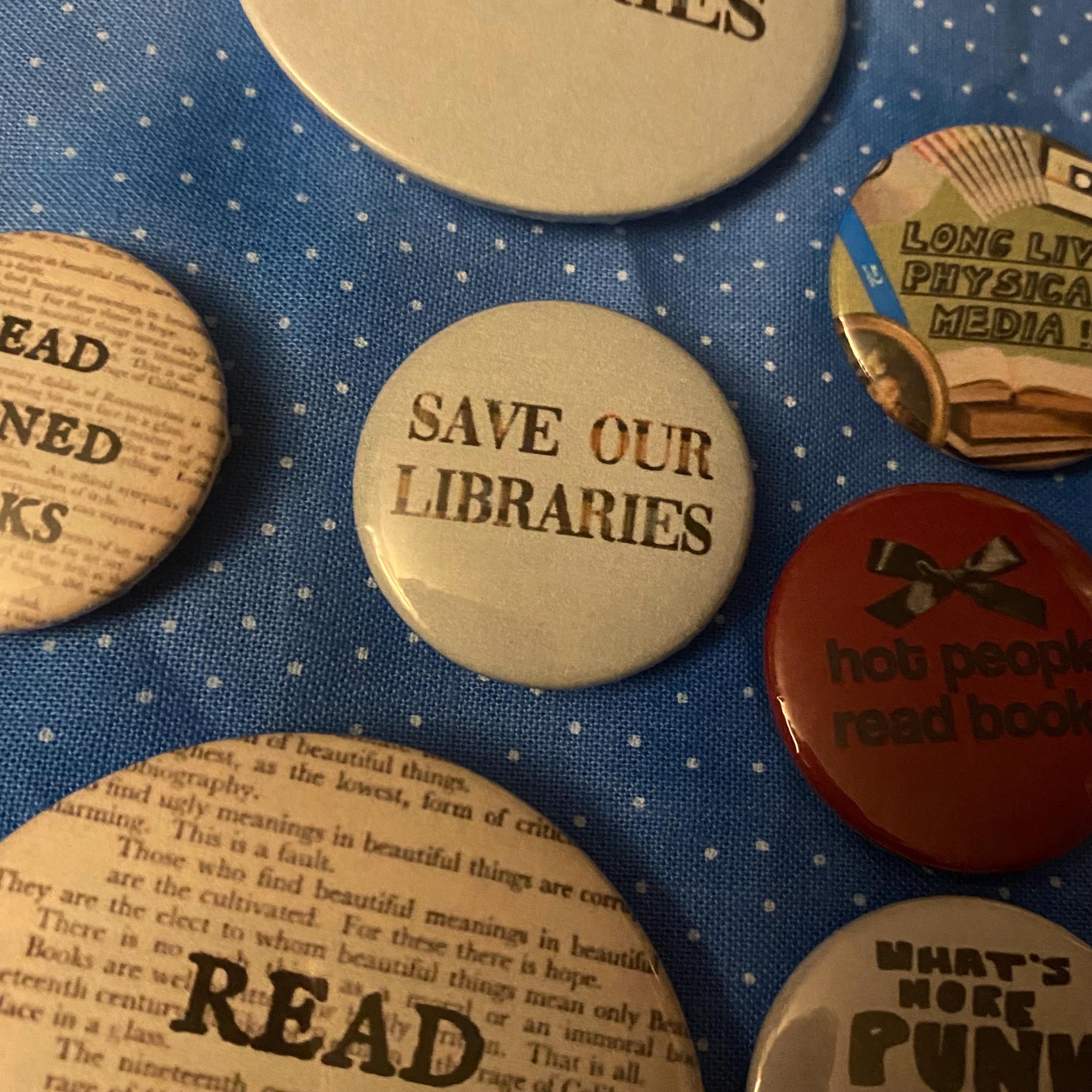 Library Buttons !! - Etsy
