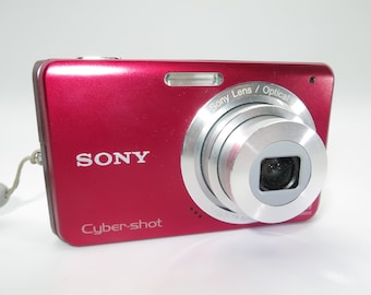Sony Cybershot DSC-W180 10 MP red Compact vintage retro Digital Camera with original battery, USB charger, sd memory, Tested and Works great