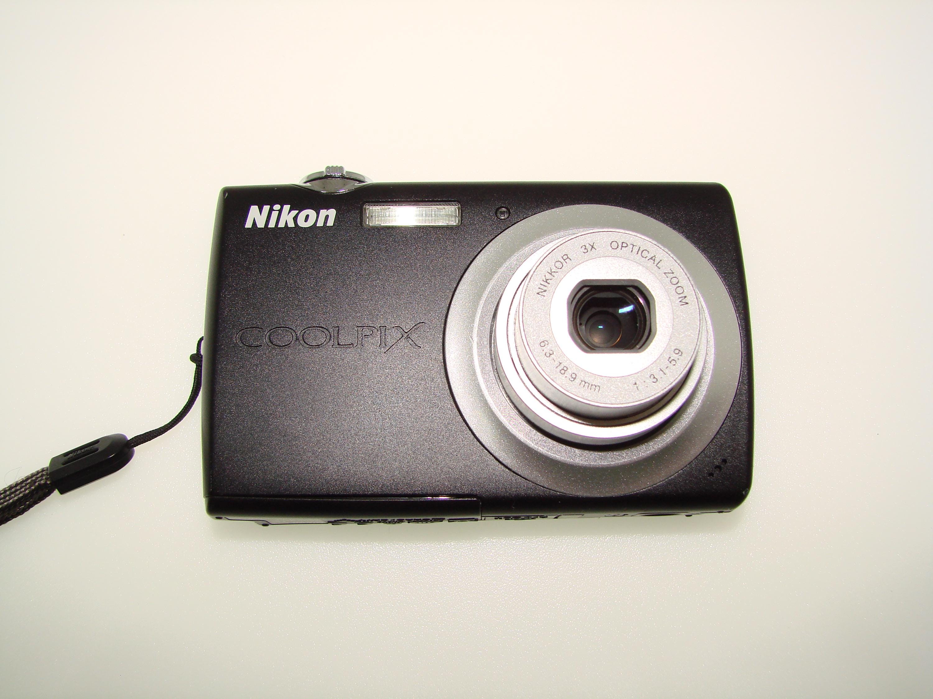 Nikon COOLPIX S203デジカメ ブラック Nikon Compact digital camera Coolpix S203 Black | eBay