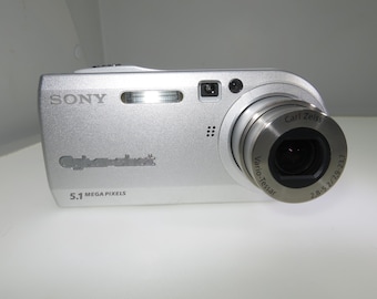 Fujifilm Finepix AX250 Compact Digital Camera 14.0MP 5x Optical