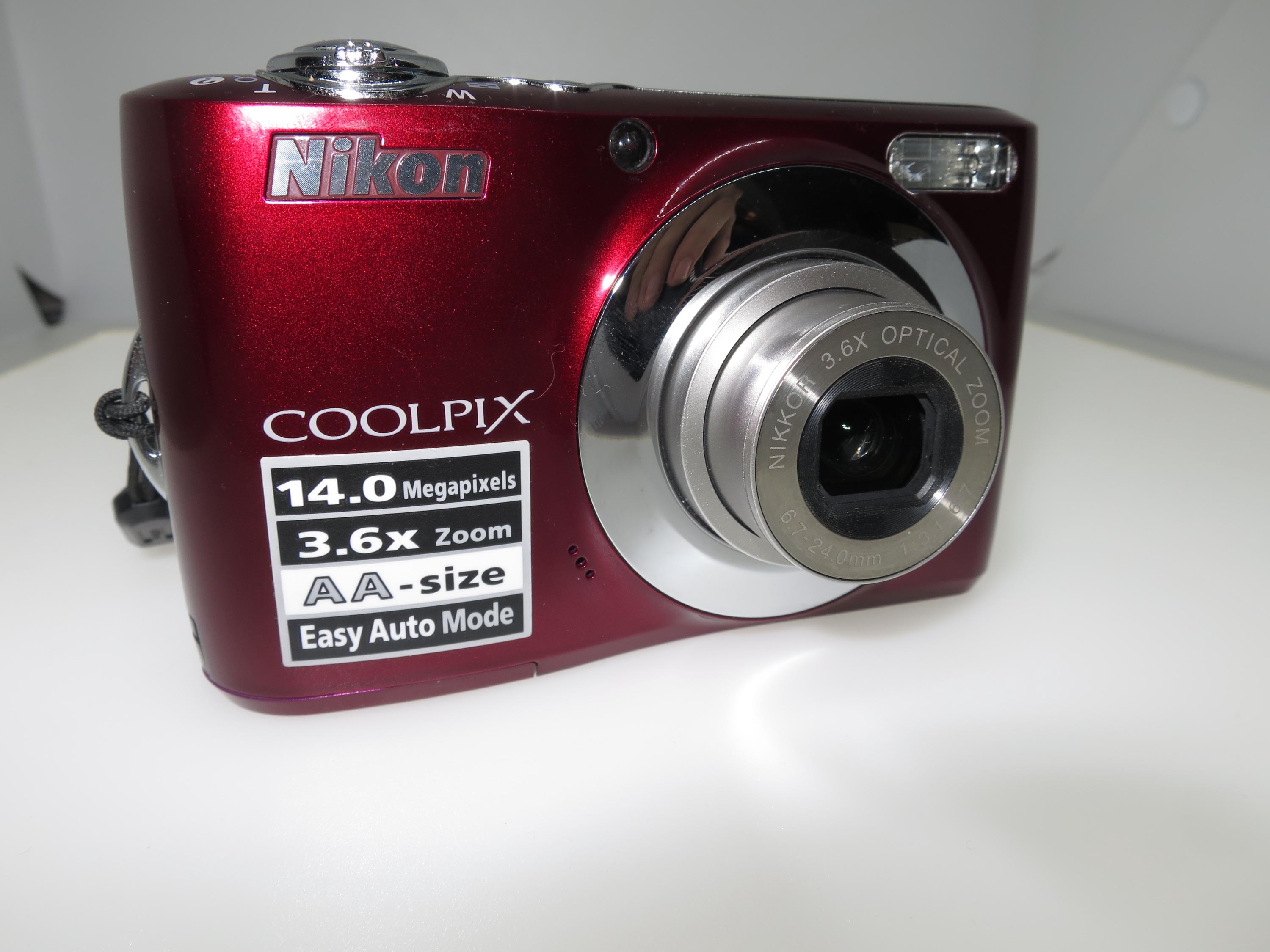 Nikon Coolpix L24 コンパクトデジタルカメラ 10.1MP 5倍光学ズーム
