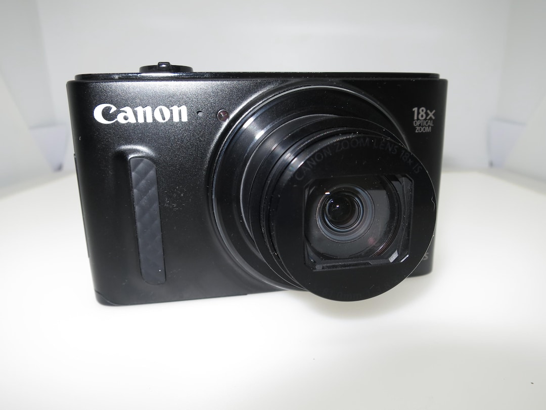 Canon Powershot SX610 HS: 20MP, 18x Zoom, Wi-fi, Charger & Battery
