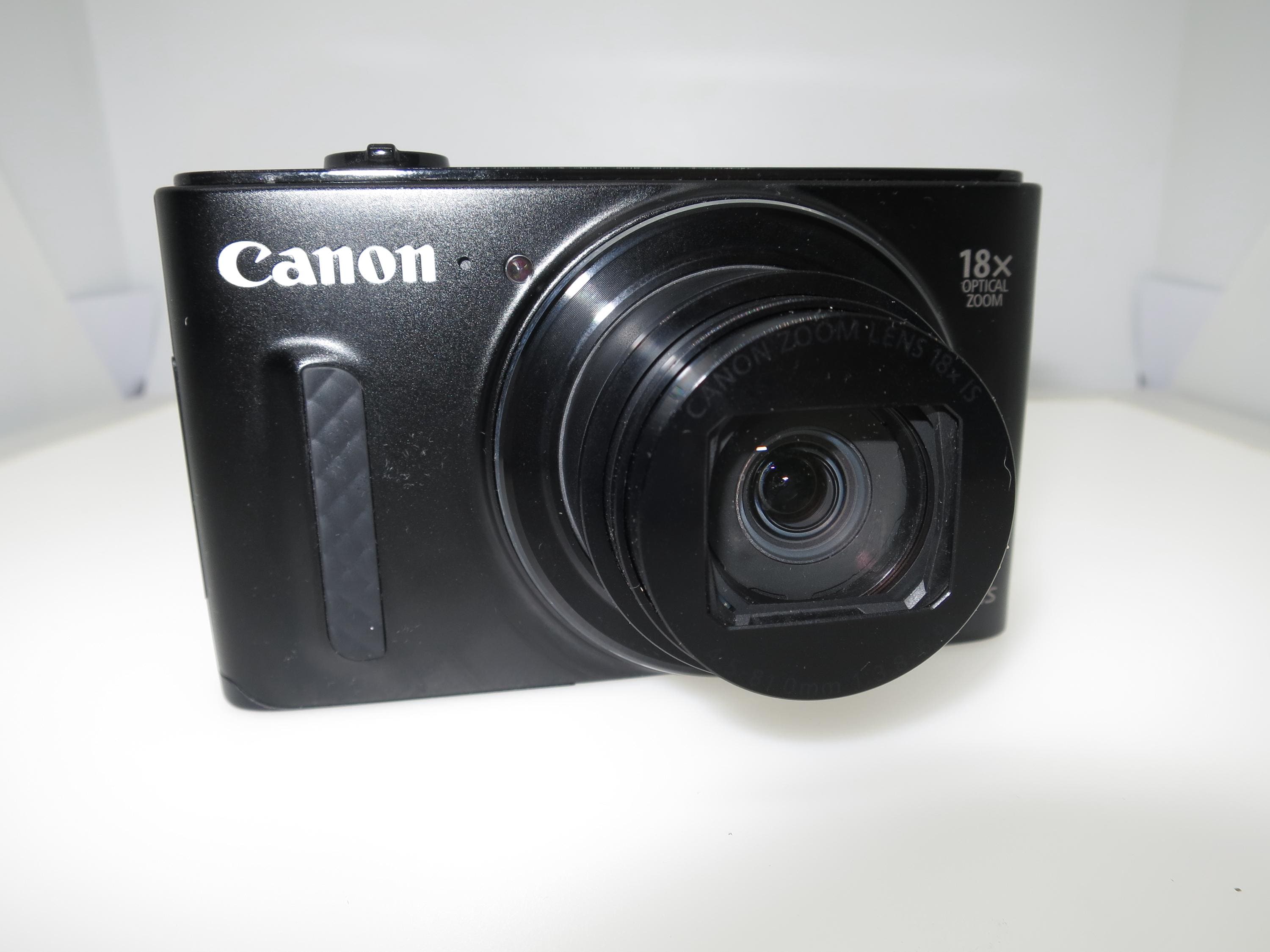 Canon Powershot SX610 HS: 20MP, 18x Zoom, Wi-fi, Charger & Battery