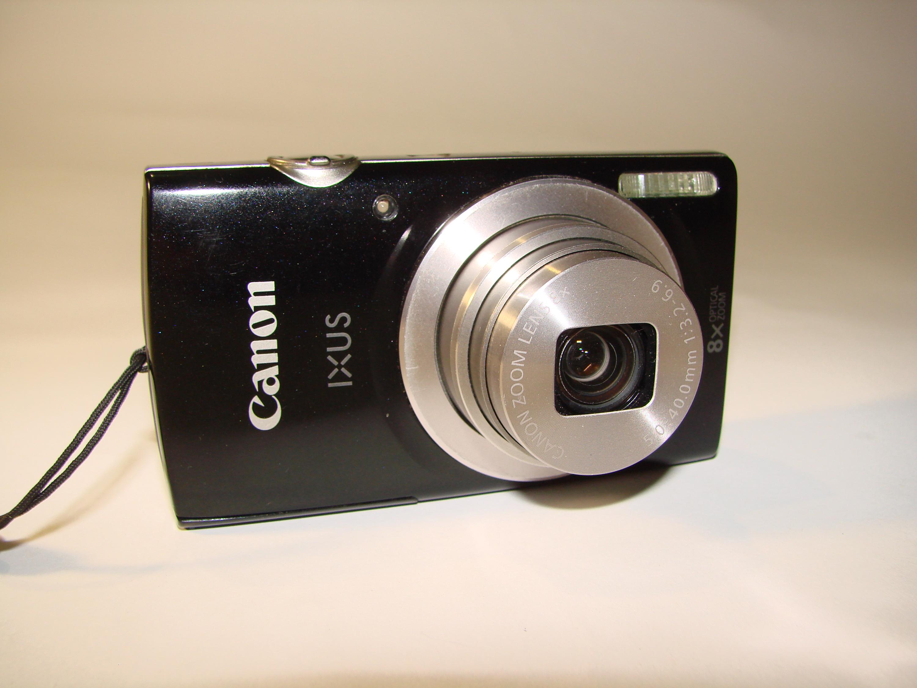 Canon IXUS 185 20MP 8x Optical Zoom Compact Digital Camera Black