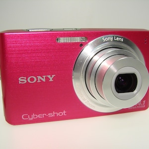 Sony Cyber-shot DSC-W610 14.1MP 4.0x Zoom Compact Digital Camera