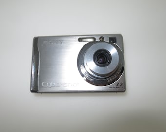 SONY DSC-T5デジタルカメラ Amazon.com : Sony Cybershot DSCT5 5.1MP Digital Camera with 3x