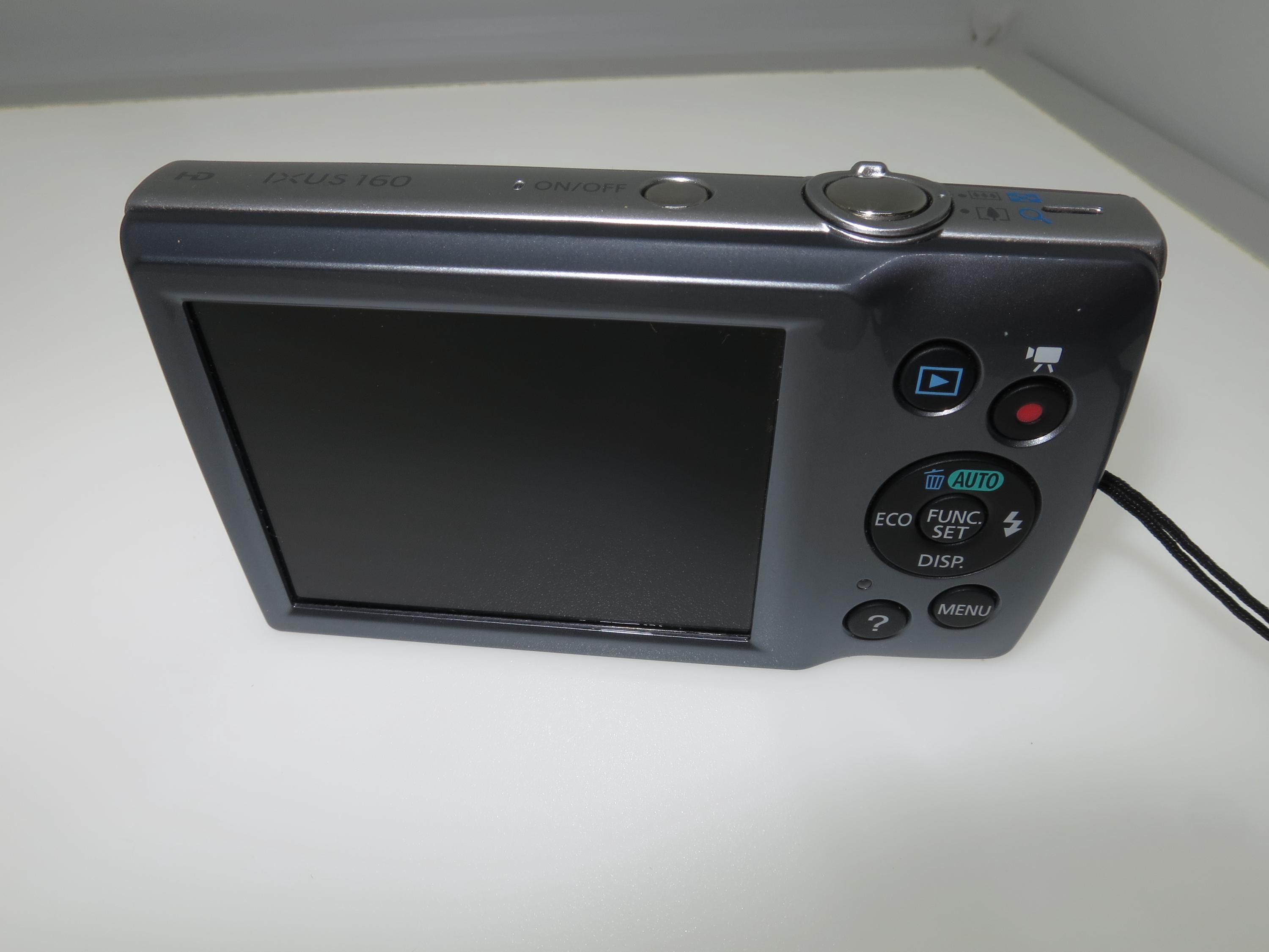 0 Canon IXY ⁄ IXUS ELPH Digital PowerShot 1 - 2 MP Camera Compact