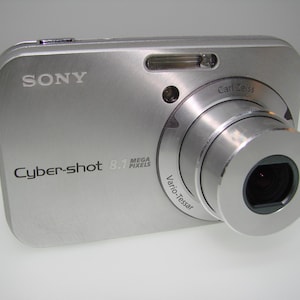 SONY Cyber-shot DSC-T5 5.1MP シルバー デジタルカメラ