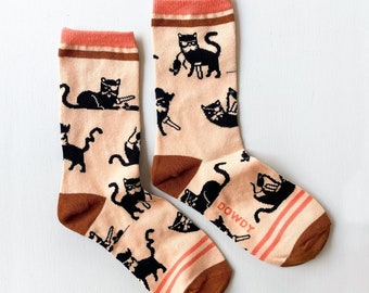 Pirate Kitty  ||  Adult unisex crew socks