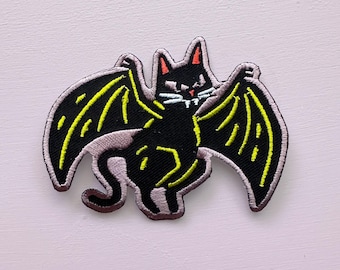 Cat Bat  |  Iron-on Patch