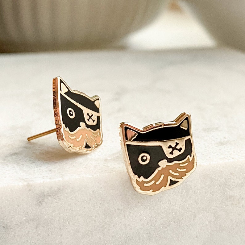 Pirate Kitty // Boucles doreilles Stud image 1