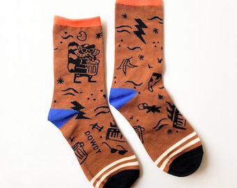 Lunchy  ||  Adult unisex crew socks