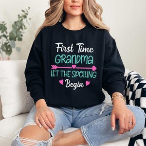 Regalo para abuela primeriza, ¡Que empiecen los mimos! Descarga de arte digital para pared, camisetas, pegatinas, tazas, tarjetas, regalos, SVG, Abuela adorable.