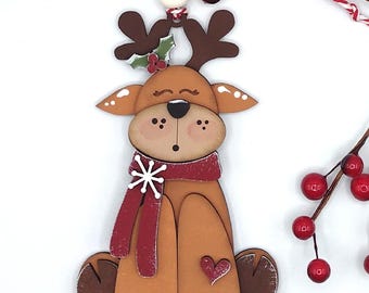 3D Layered Reindeer Christmas Ornament: Hand-Painted Holiday Decor