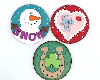 Hand-Painted Magnetic Rounds – Seasonal, Dog & Cat Lover Inserts for Interchangeable Bases (3 Sizes)