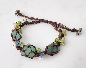 Bracciale in cristallo di fluorite verde – Cristallo naturale fatto a mano con perline floreali