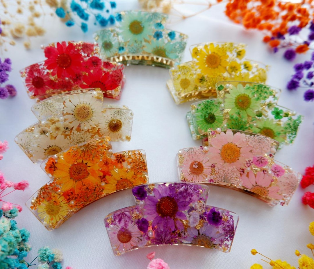 Real Flower Hair Clip - the Beauty of Nature in Your Hands  display picture 2