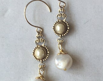 Cream freshwater pearl with delicate brass filigree drop earrings