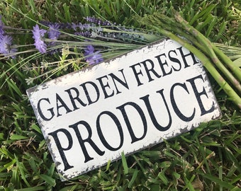 Garden Fresh PRODUCE, Fixer Upper Style Sign, Eggs, Grocery Sign, Kitchen Sign, 9 x 5