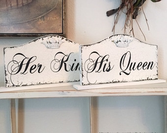 FAIRYTALE Wedding Signs, His QUEEN, Her KING, Bride and Groom Signs, Sweetheart Table Signs, Set of 2, 9 x 5
