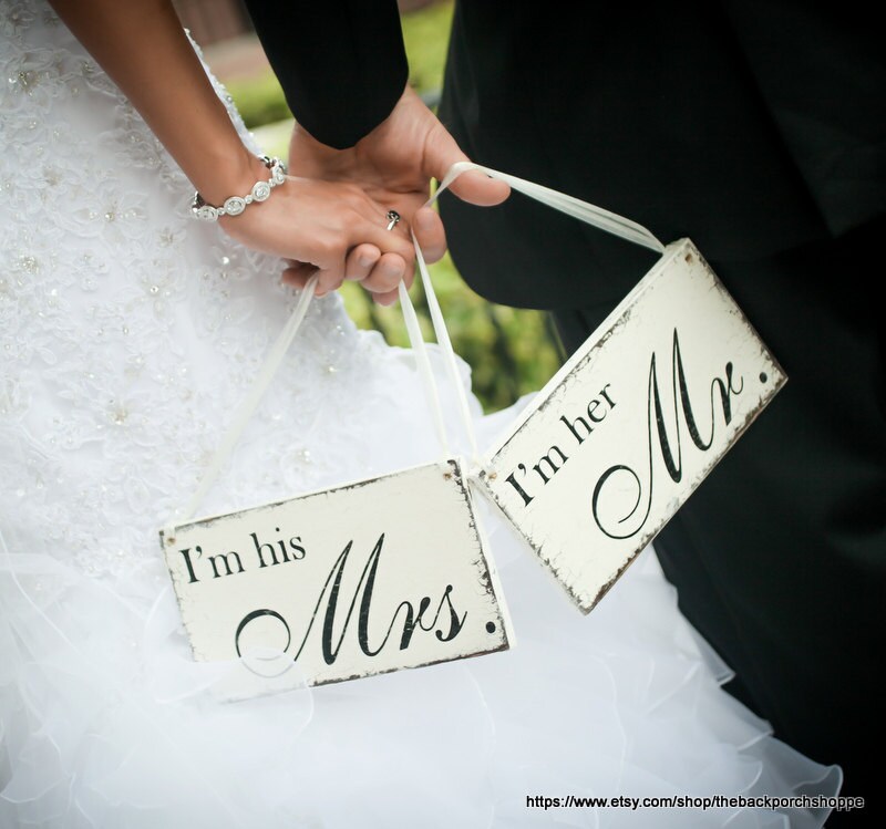 Wedding Chair Signs, I'm her MR and I'm his MRS, Bride and Gr…