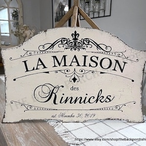 LA MAISON de NAME, Custom Family Name Sign, French Sign, 28 x 18
