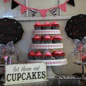 let them eat CUPCAKES Self Standing Table Sign Shabby Vintage Wedding Signs  4 3/4 x 12