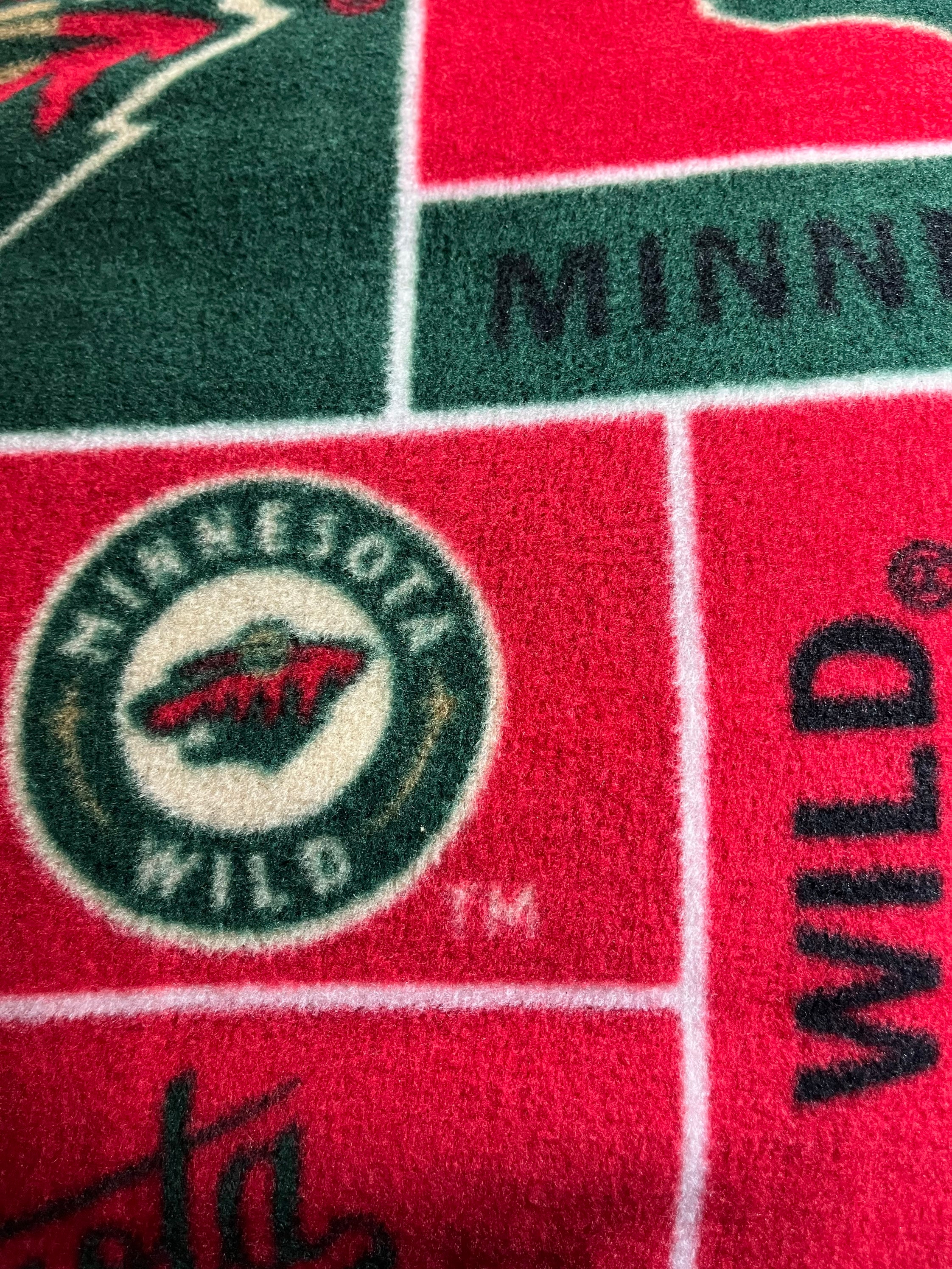 Here's the Wild/Northstars mashup sweater-inspired phone wallpaper :  r/wildhockey