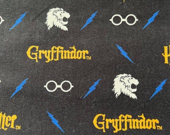 Cotton Black Pillowcase with Gryffindor/Harry Potter Print