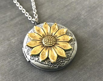 Gold Sunflower Locket Vintage Style Garden Wedding Bridesmaid Gift Boho Necklace Woodland Locket Keepsake Locket Bohemian Jewelry Brass