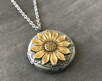 Gold Sunflower Locket Vintage Style Garden Wedding Bridesmaid Gift Boho Necklace Woodland Locket Keepsake Locket Bohemian Jewelry Brass