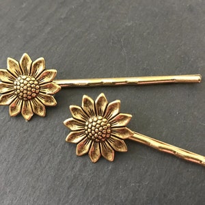 Sunflower Hair Pins Matte Gold Flower Floral Bobby Pin Nature Hair Clips Bridesmaid Hair Garden Flower Bohemian Bride Woodland Wedding Gift