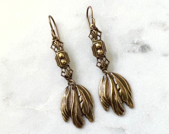 Art Deco Feather Earrings Tulip Petals Botanical Dangle Earrings Garden Wedding Jewelry Nature Inspired Girlfriend Gifts Antique Brass