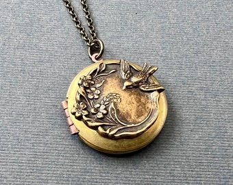 Vintage Bird Locket Floral Necklace Raw Brass Hidden Locket Unisex Bird Lover Gift Woodland Bird Antique Brass Garden Gift Family Photos