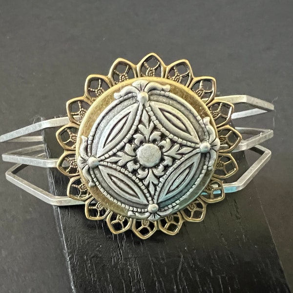 Silver Compass Cuff Steampunk Cuff Shield Adjustable Cosplay Bracelet Antique Brass Filigree Bold Modern Bangle Statement Cuff Friend Gift