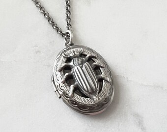 Oval Beetle Locket Silver Insect Necklace Gothic Creepy Bug Men's Locket Entomologist Gift Scarab Jewelry Unisex Photo Locket Vintage Style