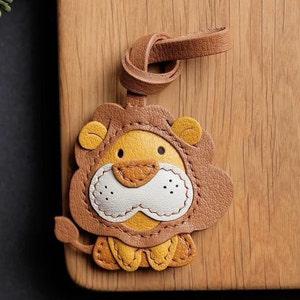 Pendentif lion personnalisation pur porte-clés de voiture fait main sac pendentif artisanat en cuir fait main
