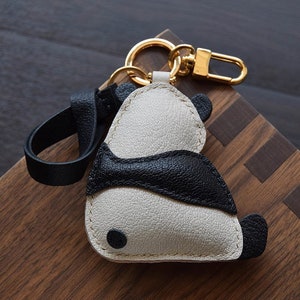 Personnalisation à la main artisanat en cuir pendentif panda clé de voiture sac décoration sac pendentif cadeau personnalisé à la main