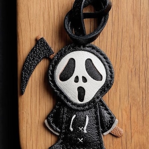 Pendentif Halloween Grim Reaper Personnalisation Pur porte-clés de voiture fait main Pendentif Artisanat en cuir fait main