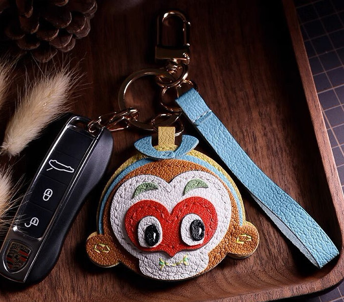 Qitian Great Sage Monkey King Keychain pendant Customization Pure Handmade Car Keychain Bag Pendant Handmade Leather Crafts