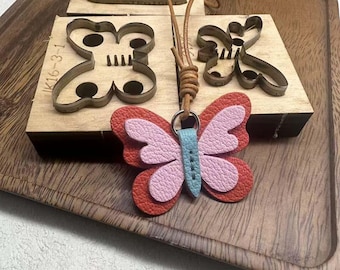 Schmetterling Anhänger Leder Schneideform, Schmetterling Taschenbügel Messer Form, handgefertigte benutzerdefinierte Leder Stanzform Set